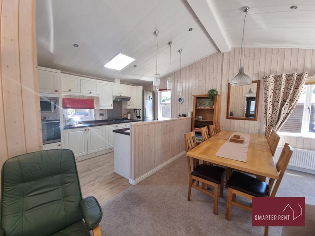Milford On Sea - 4 Bedroom Lodge In Shorefield Country Park מראה חיצוני תמונה
