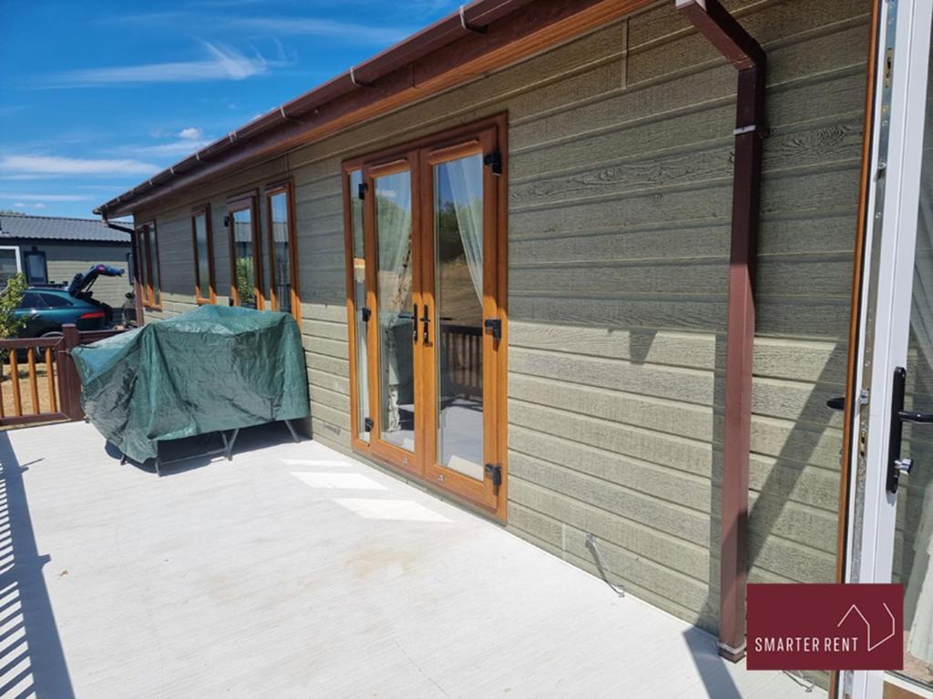 Milford On Sea - 4 Bedroom Lodge In Shorefield Country Park מראה חיצוני תמונה